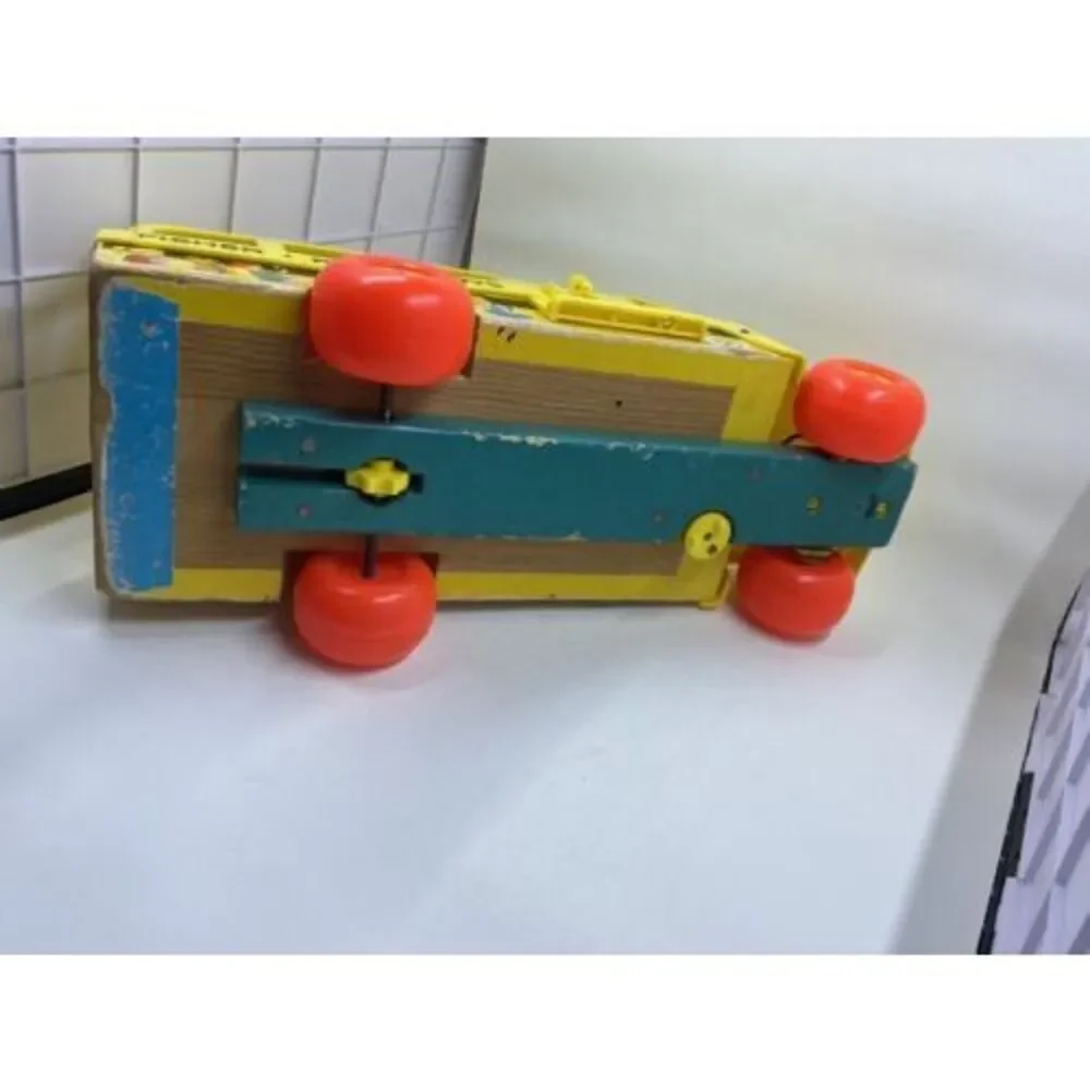 Vintage 1965 Fisher Price School Bus #192 Little People Pull Toy No People